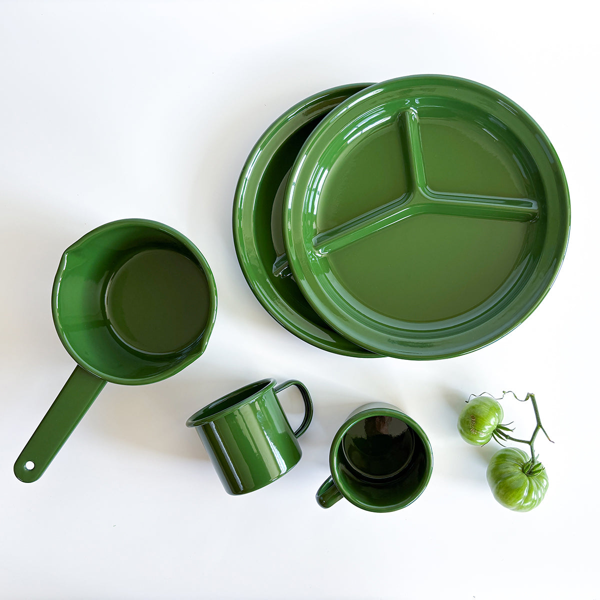 HUNTER GREEN ENAMEL SET