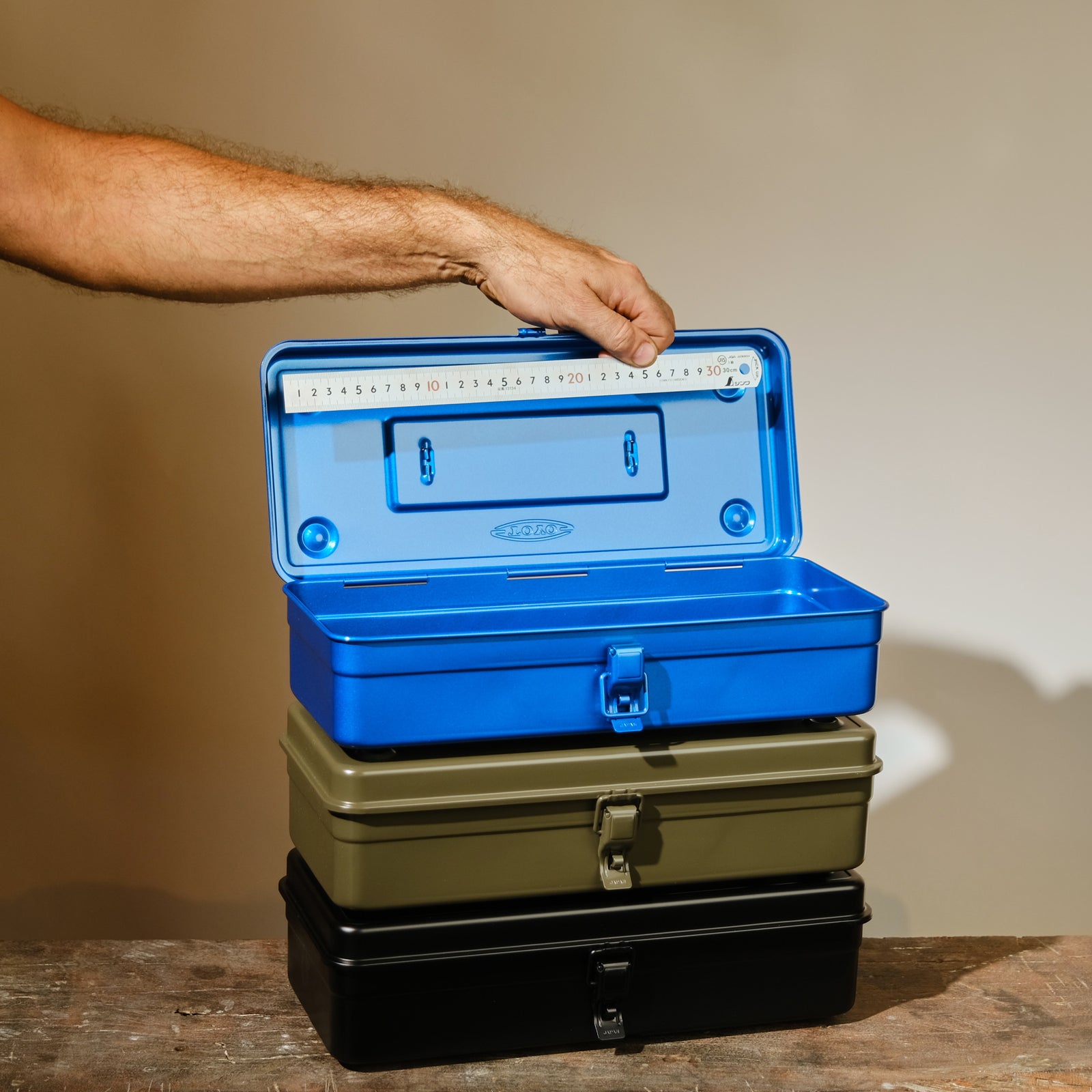 TOYO | TRUNK SHAPED TOOLBOX | T-350