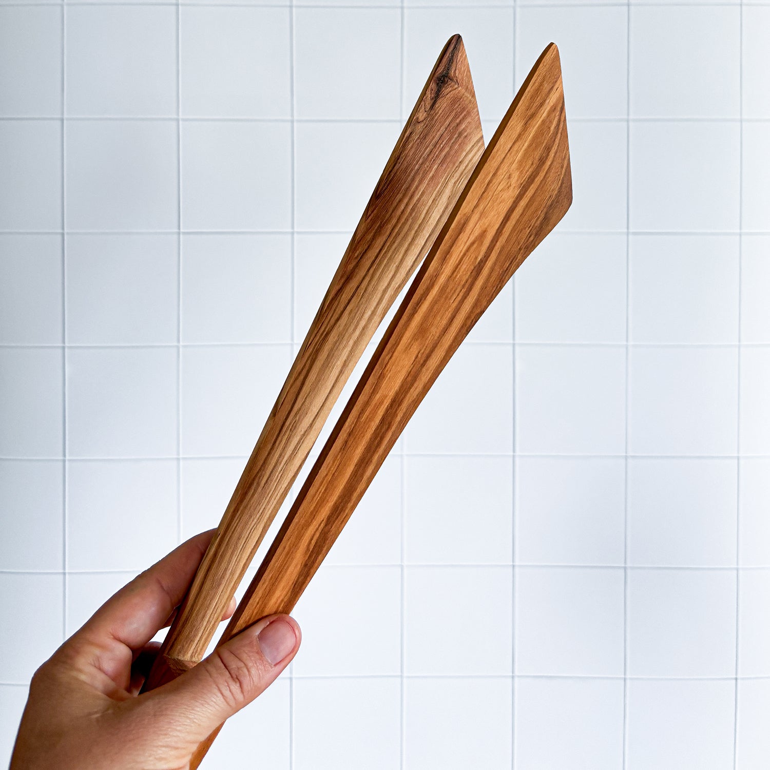 WOODEN TONGS