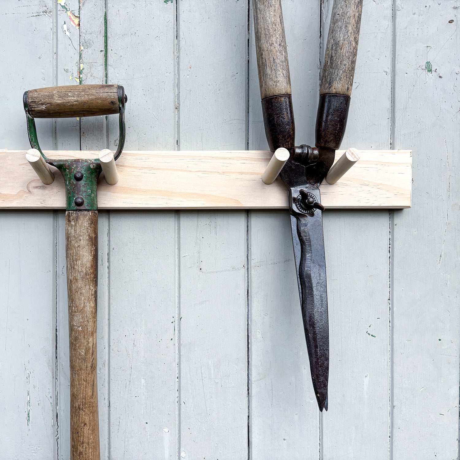 wall racks for garden tools