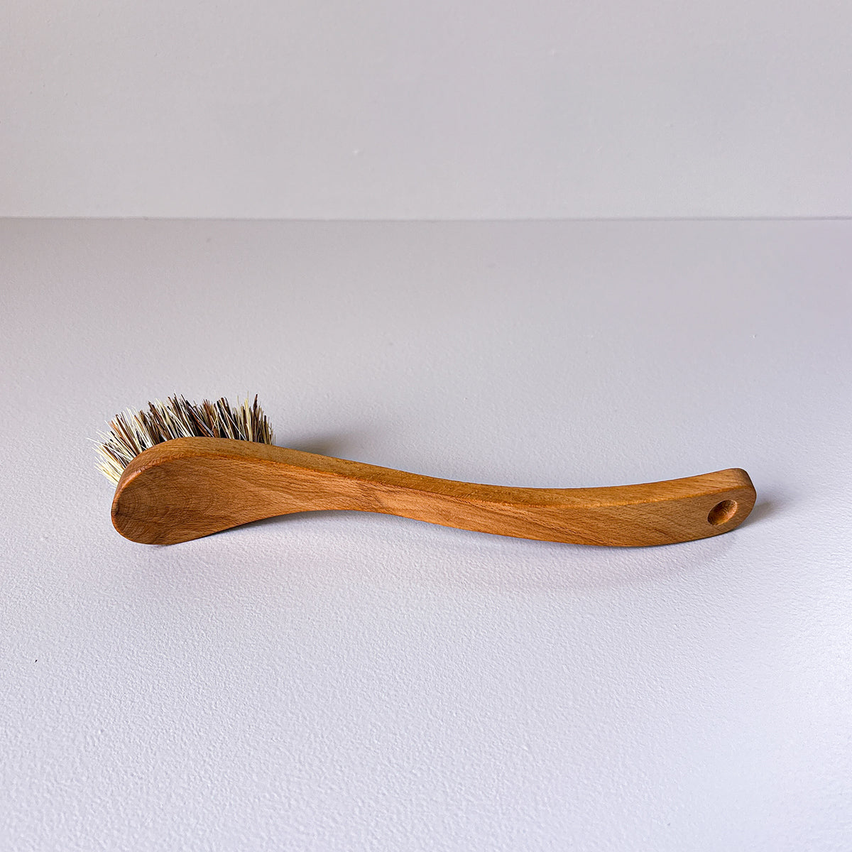CURVED DISH BRUSH