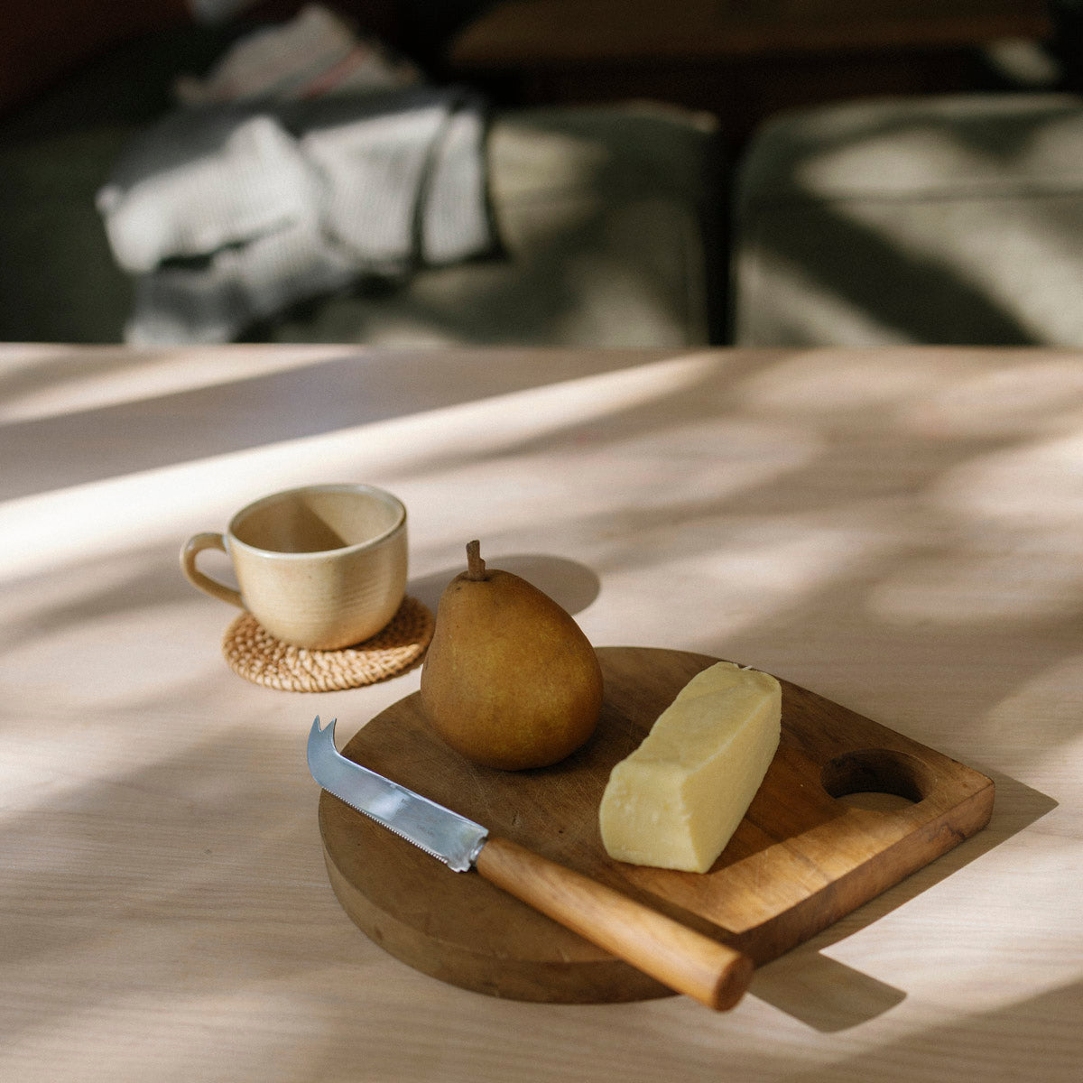 PETE & CO | WOODEN CHEESE KNIFE