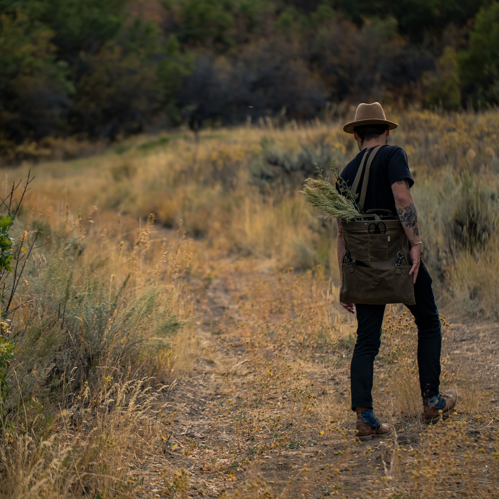 BAREBONES | HARVESTING & GATHERING BAG