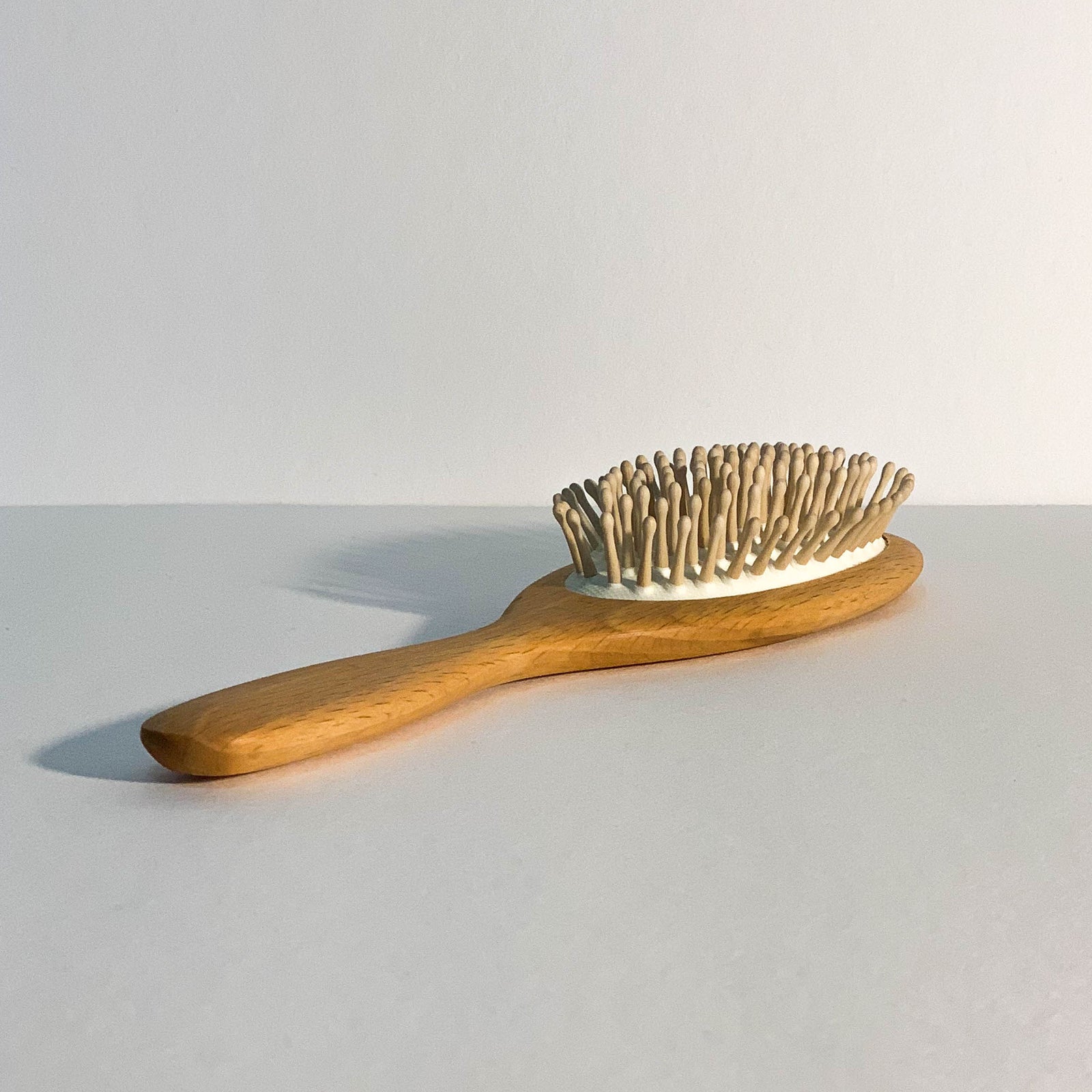 OVAL BEECHWOOD HAIR BRUSH