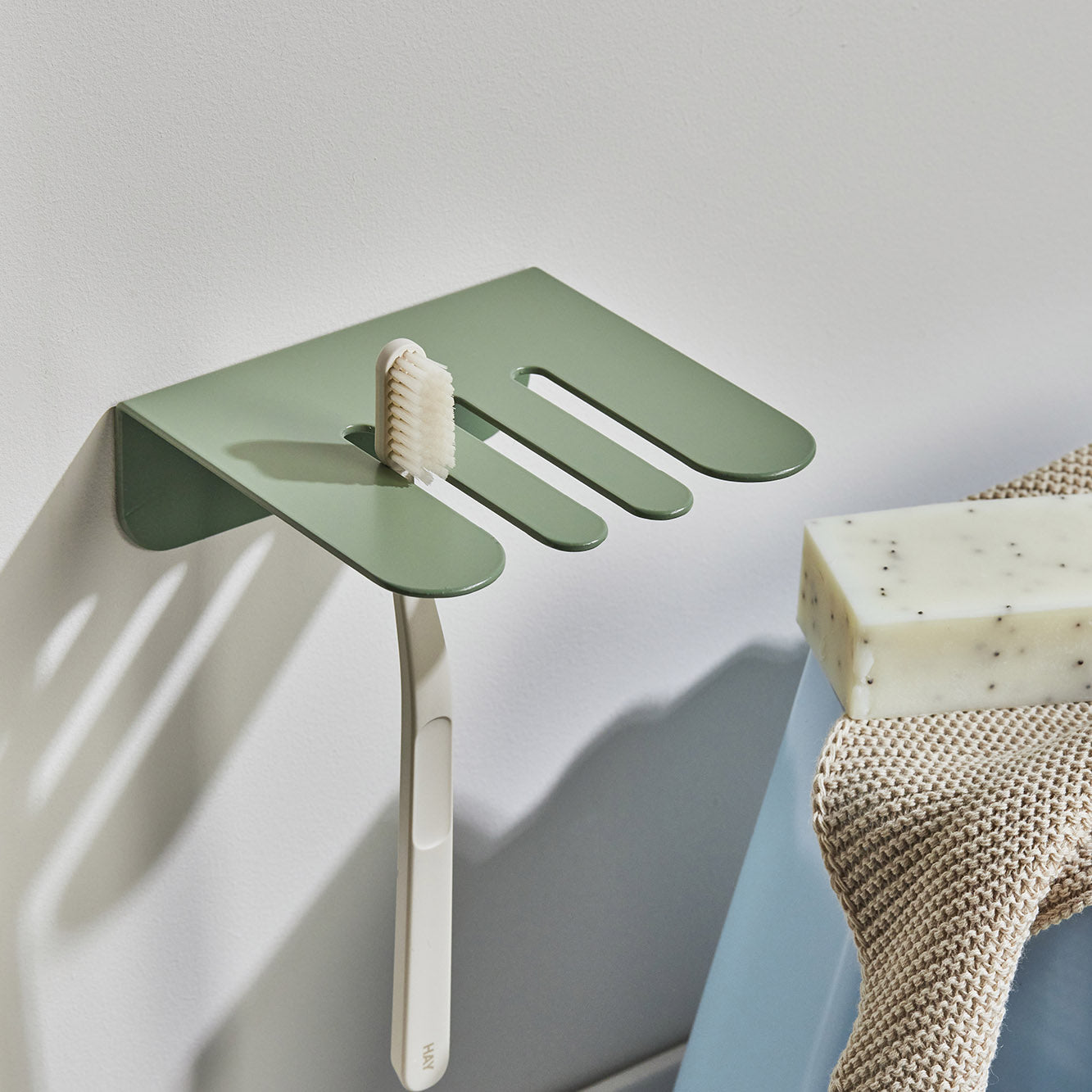 Natural Toothpaste + Oral Care