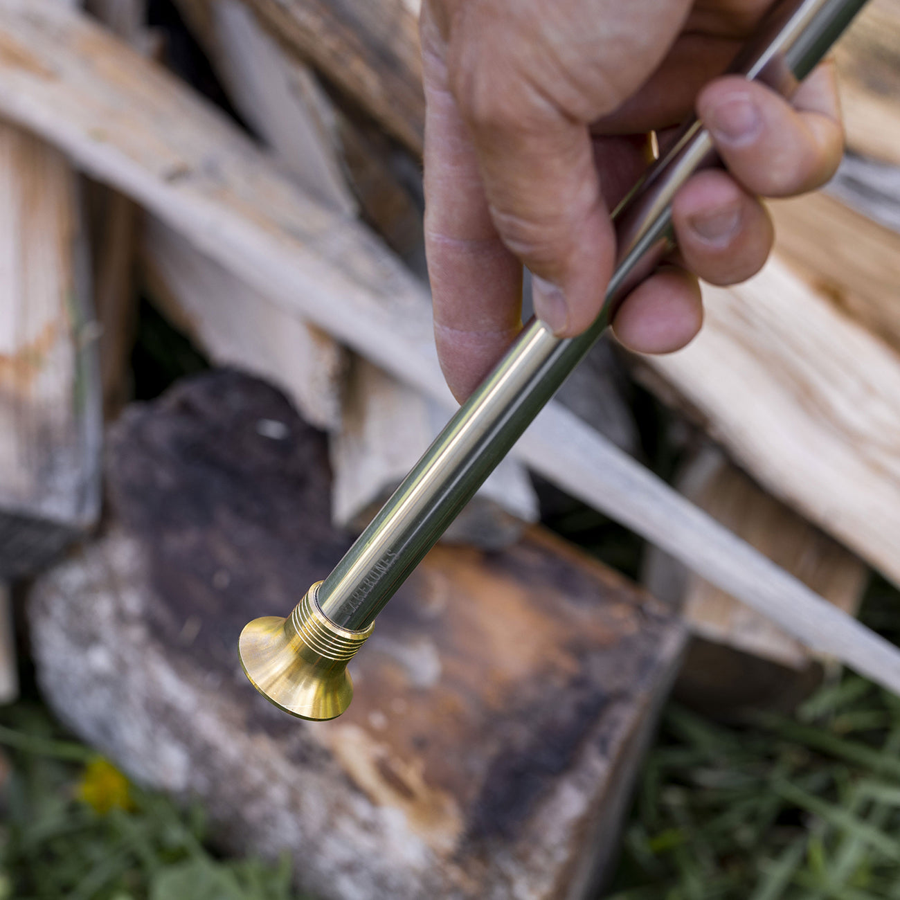 BAREBONES | TELESCOPING FIRE BLOWER