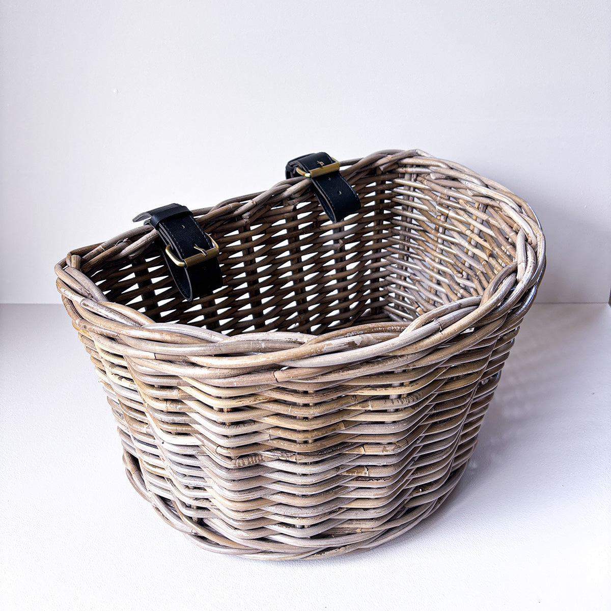 RATTAN BIKE BASKET