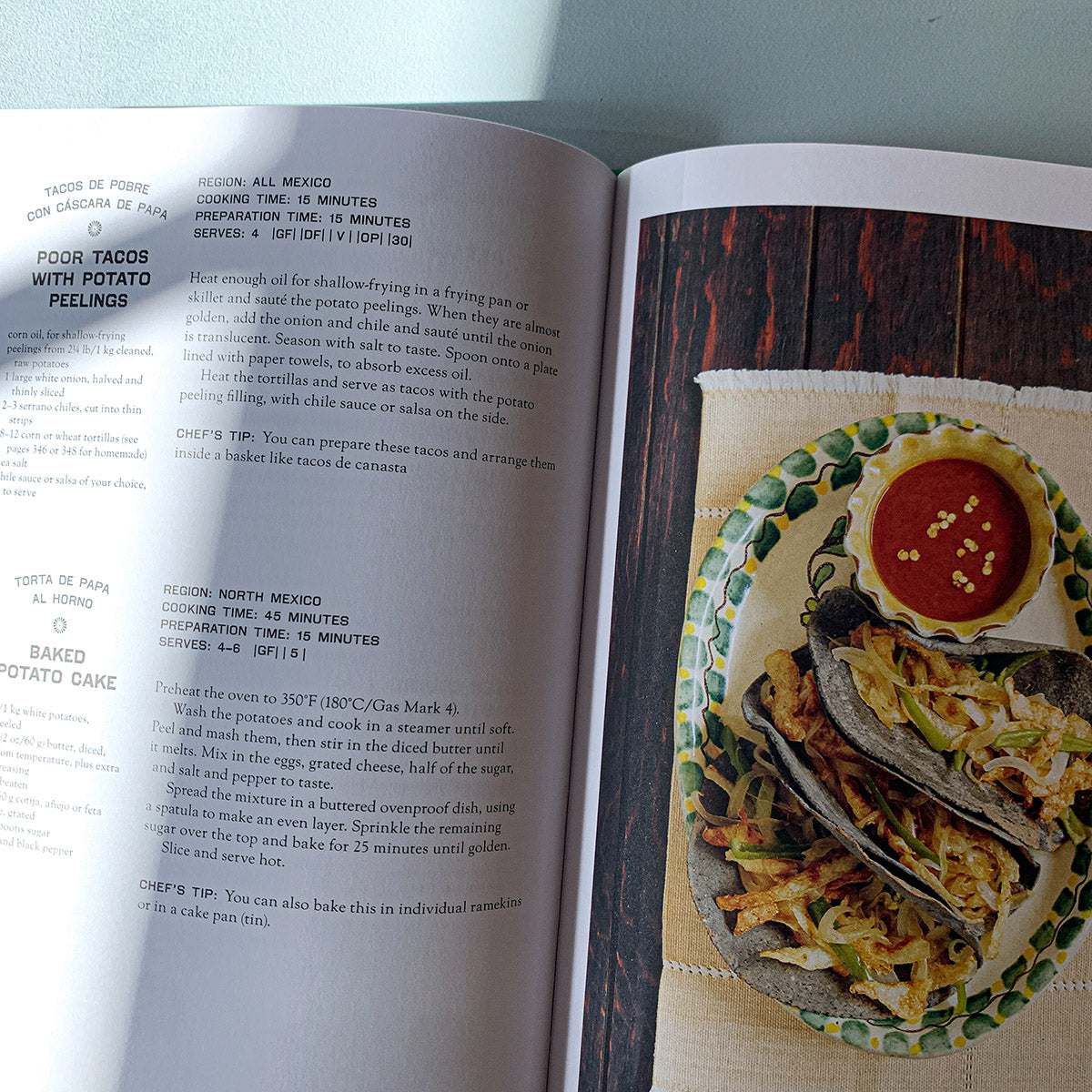 THE MEXICAN VEGETARIAN COOKBOOK