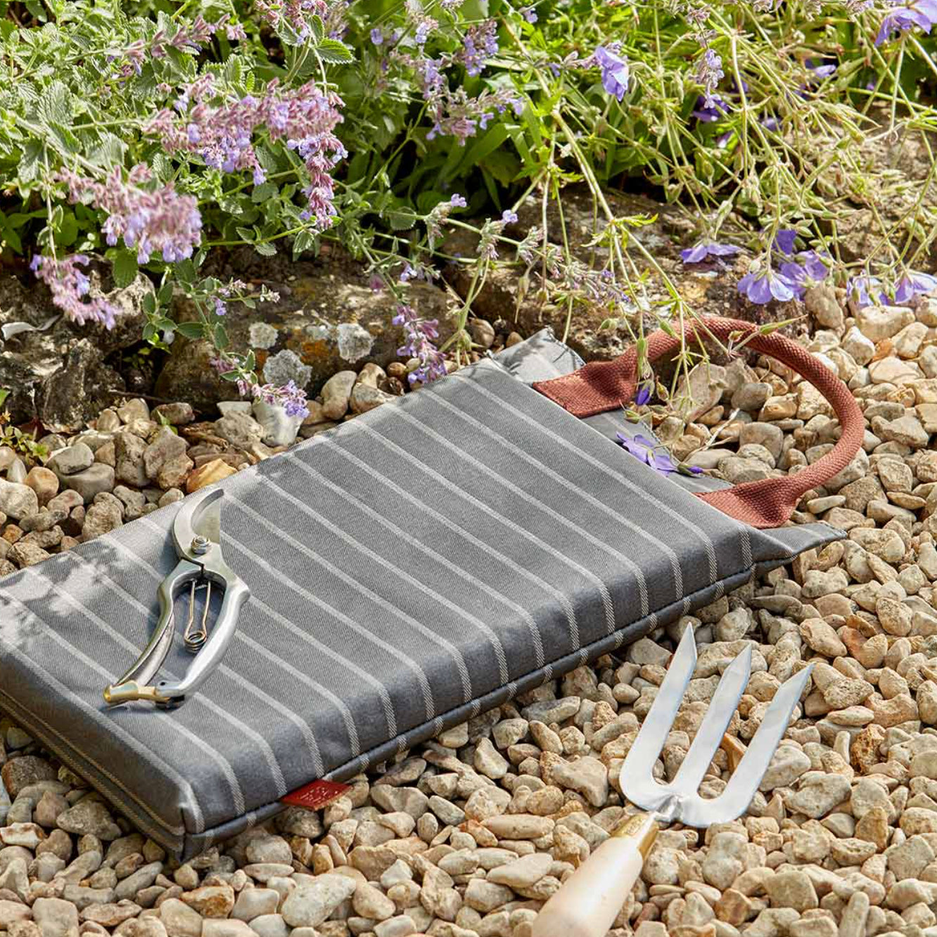 BURGON & BALL |  SOPHIE CONRAN - KNEELER