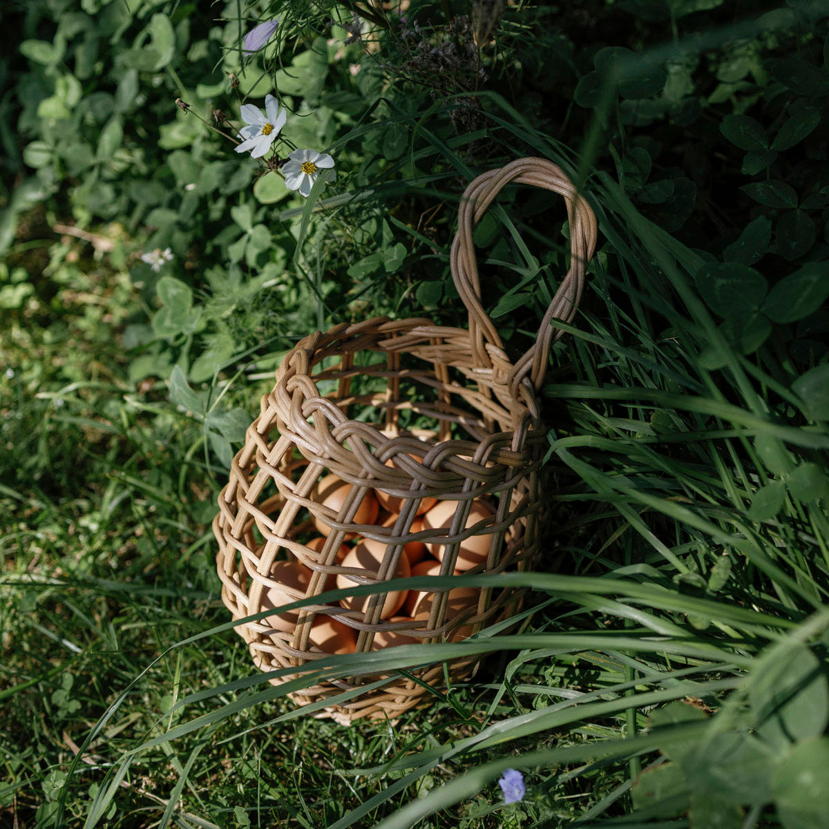 HENNIE | RATTAN WALL BASKET