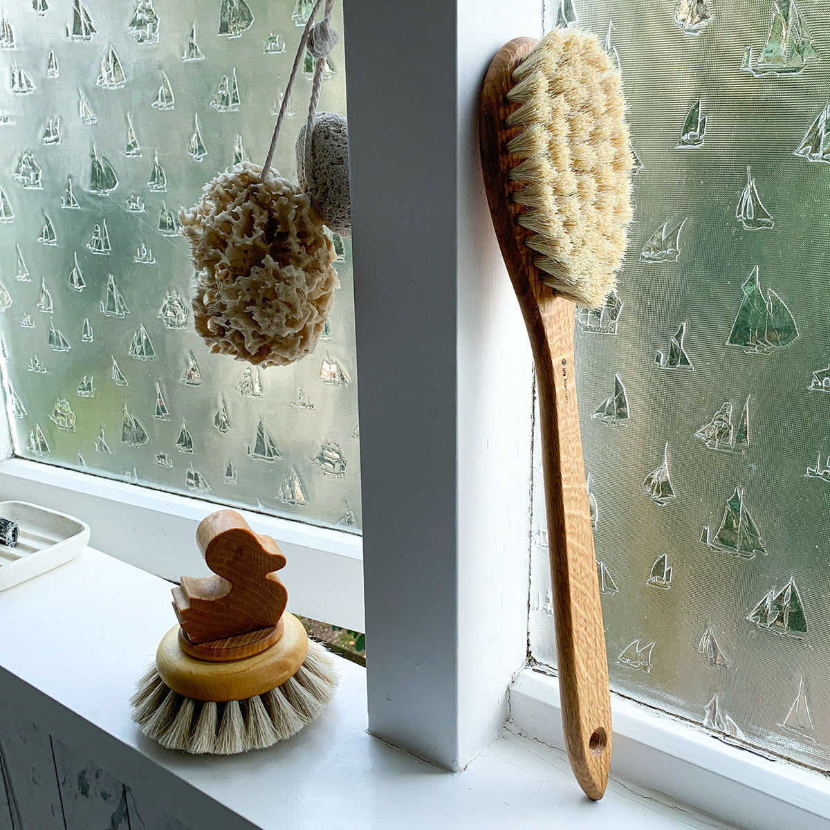 IRIS HANTVERK | OAK BATH BRUSH