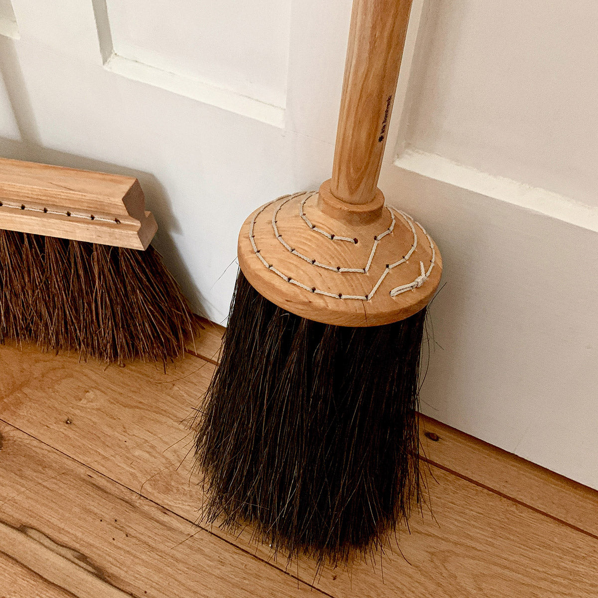 IRIS HANTVERK | PORCH BROOM