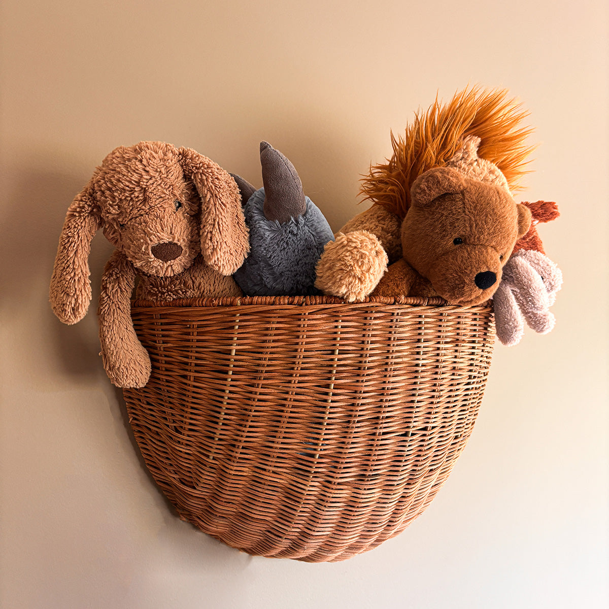 HALF MOON WALL POCKETS