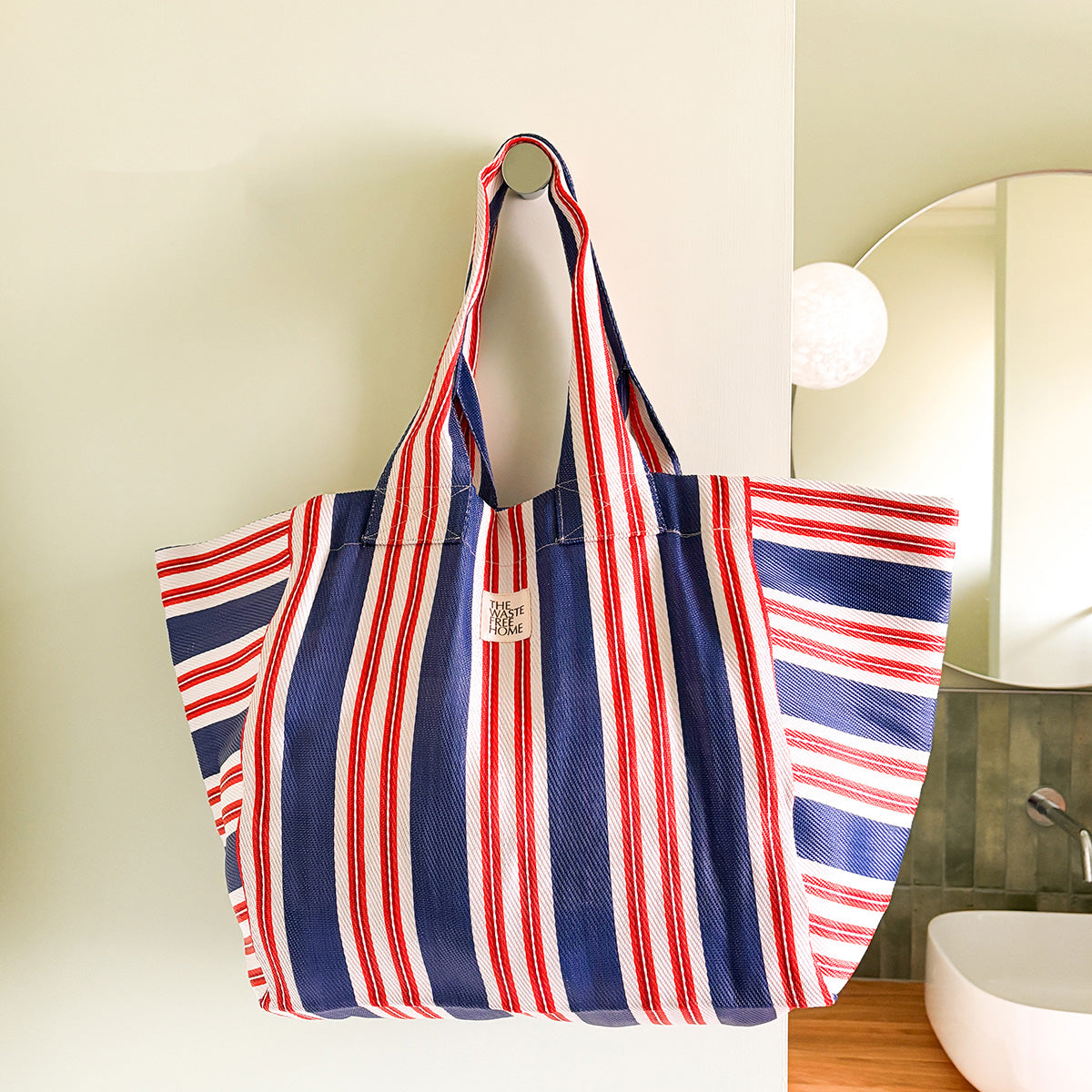 BEACH BAG | 100% RECYCLED NYLON