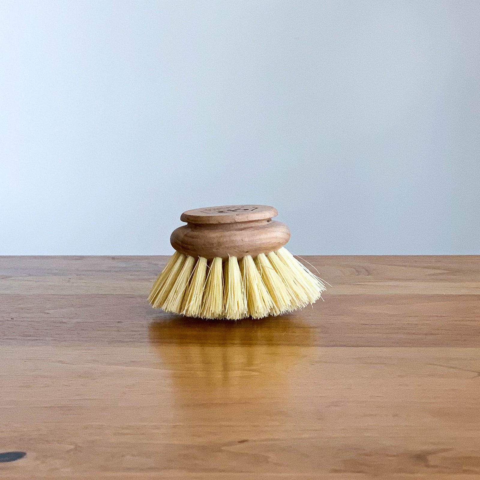 WOODEN DISH BRUSH