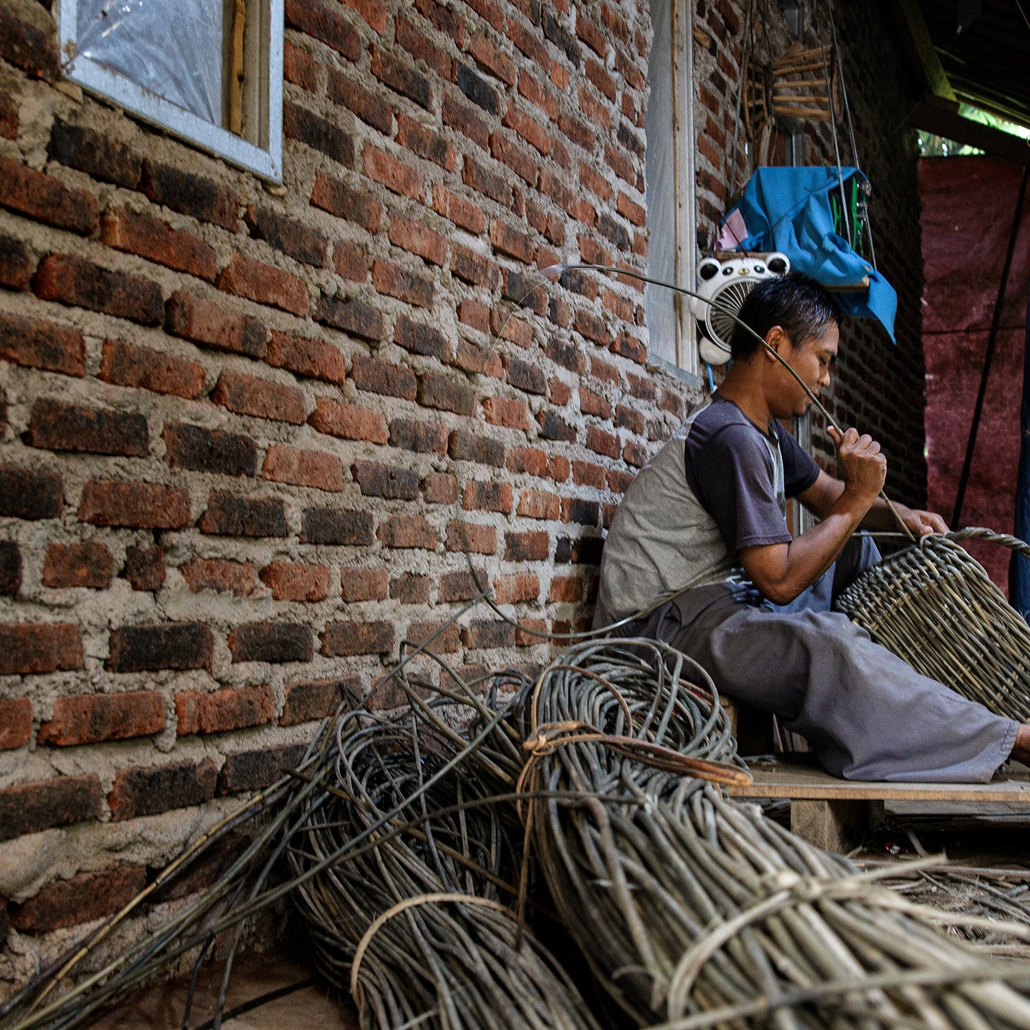 BETTY | RATTAN PICNIC BASKET