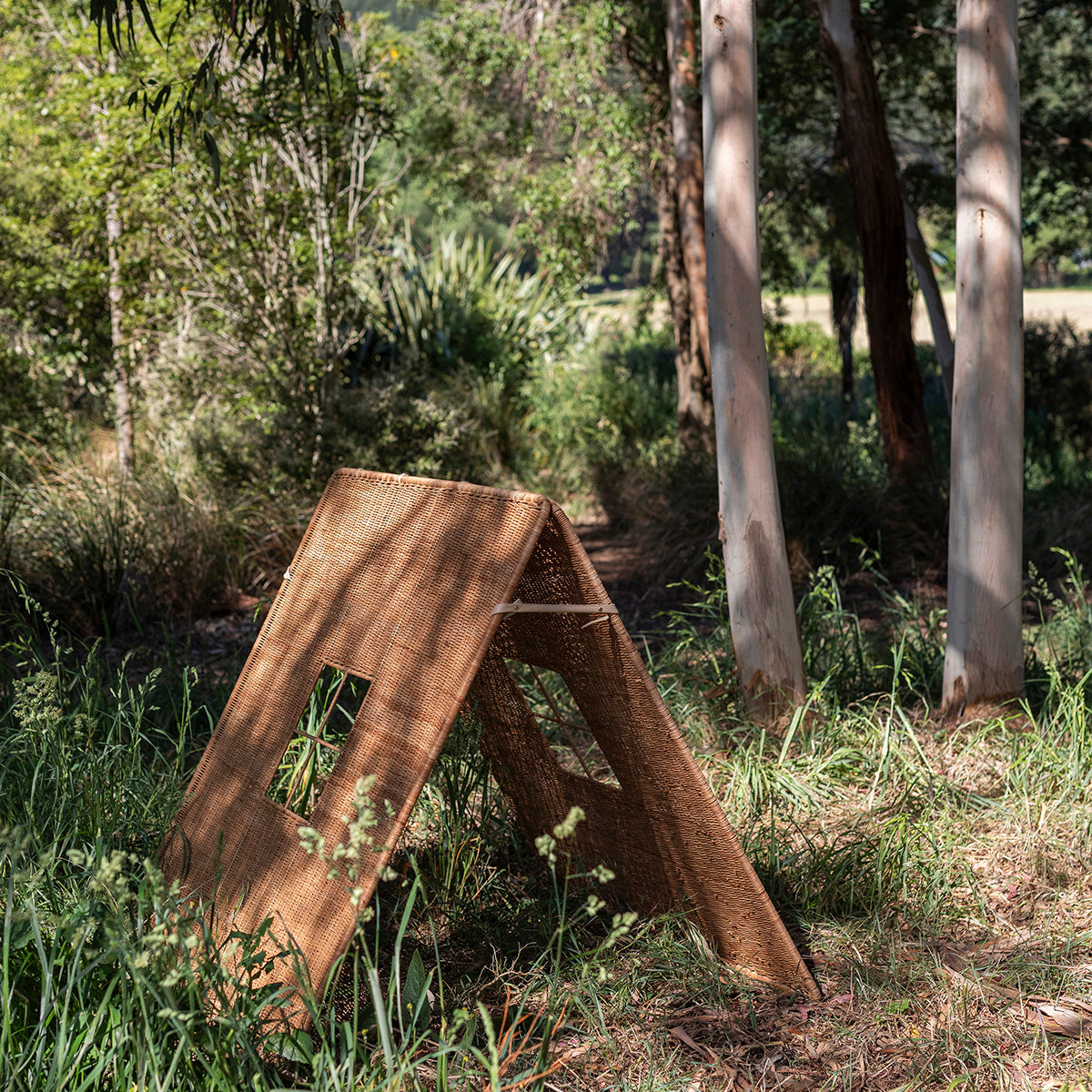 kids sturdy play hut