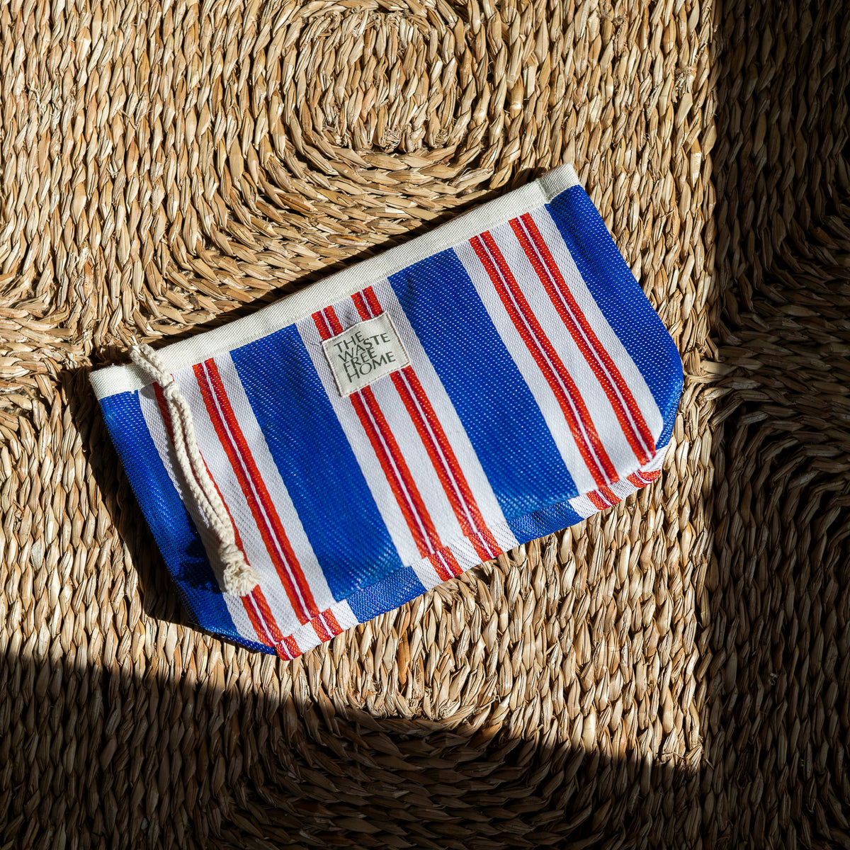 HOLD-ALL CLUTCH | 100% RECYCLED NYLON