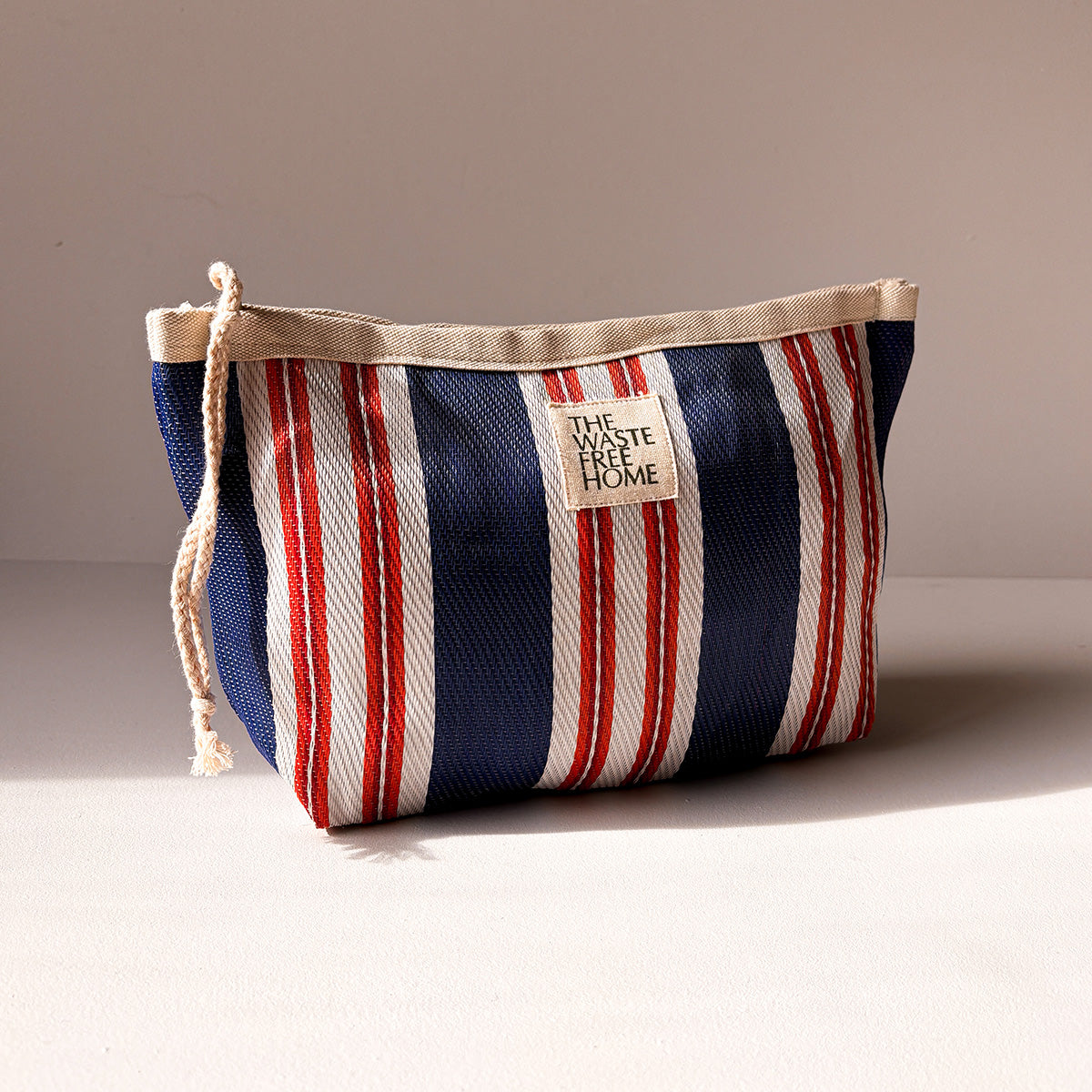 HOLD-ALL CLUTCH | 100% RECYCLED NYLON