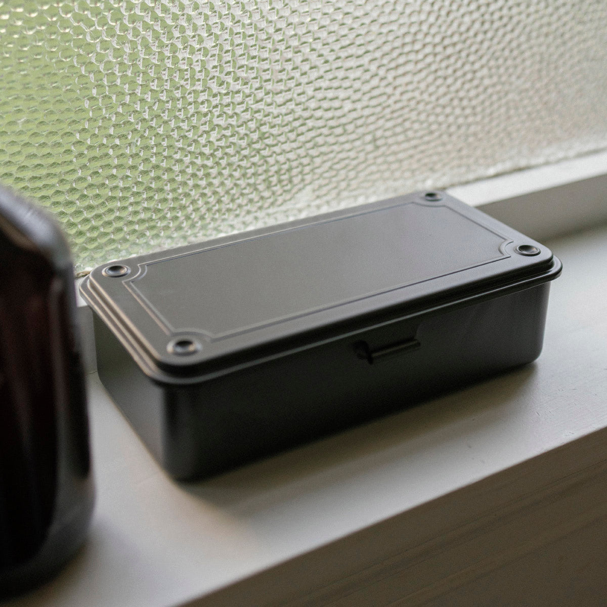 TOYO | MINI TRUNK SHAPE TOOLBOX | T-190