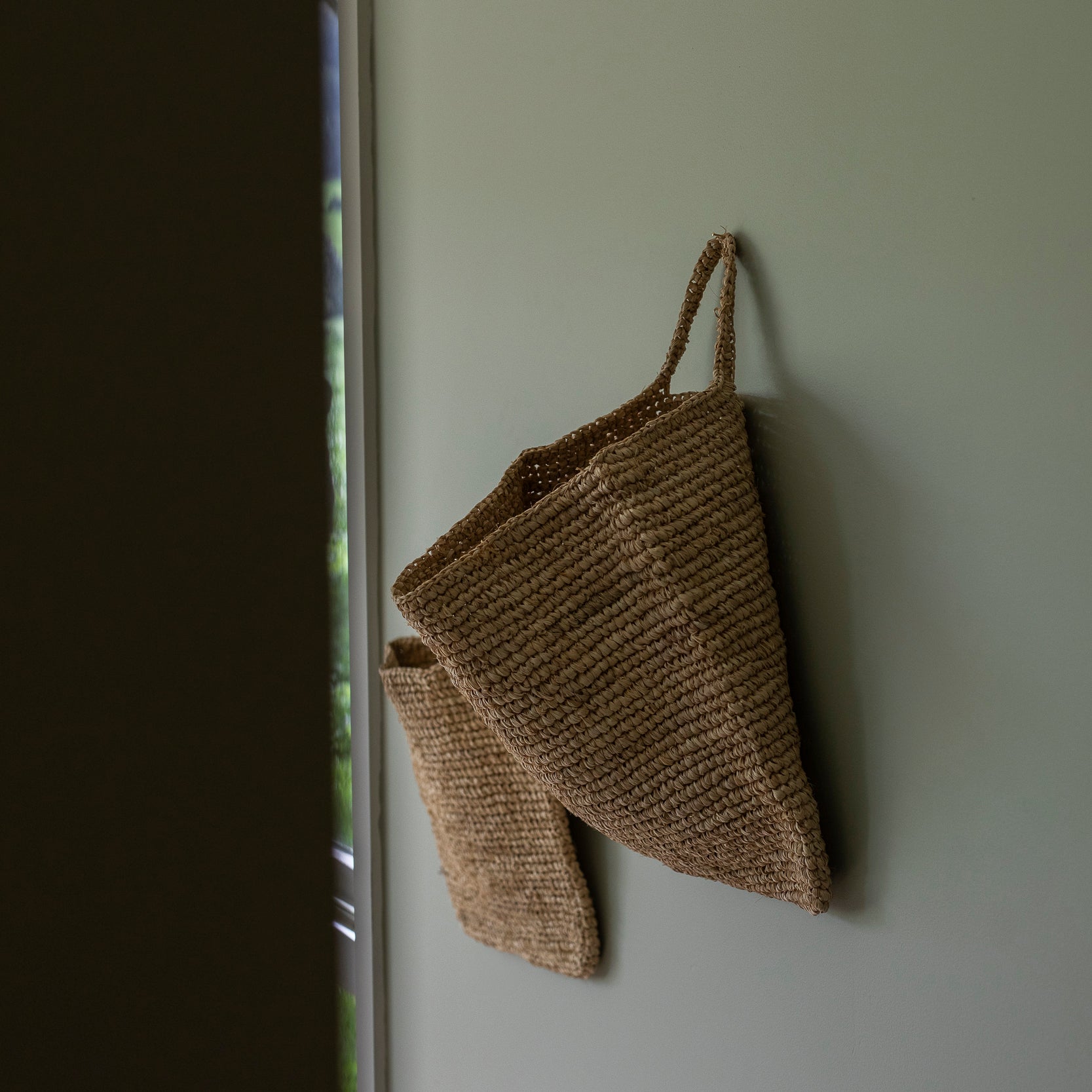 TED | HANGING BASKETS