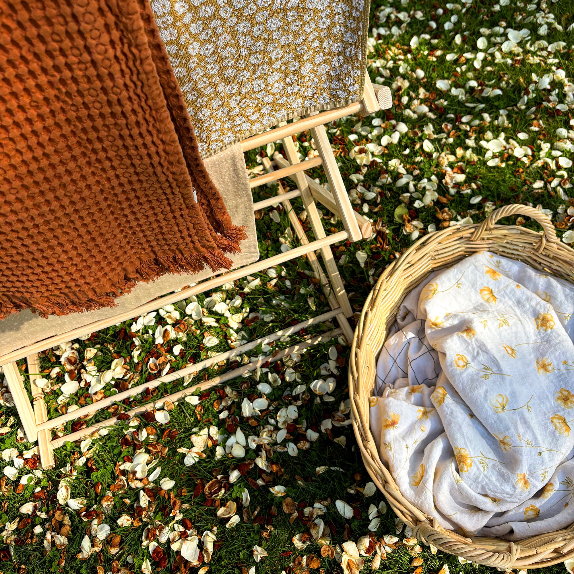 Cane laundry basket