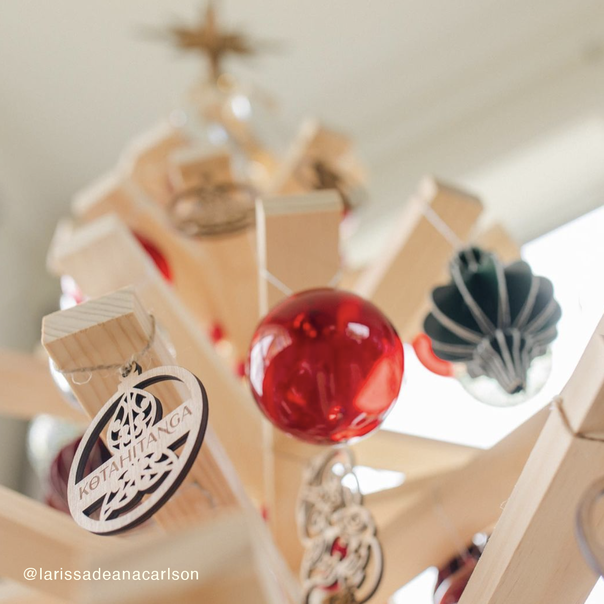 WOODEN CHRISTMAS TREE