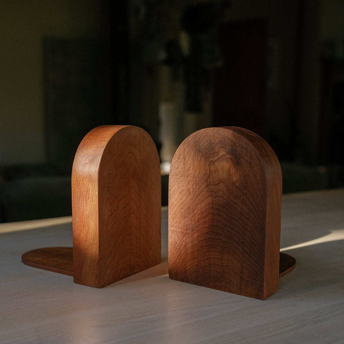 PETE &amp; CO | WOODEN BOOK ENDS