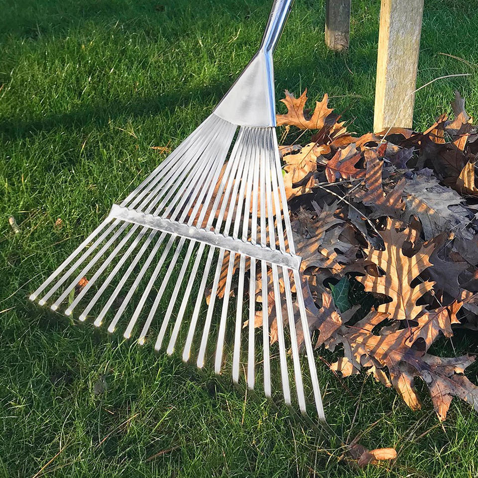 BURGON &amp; BALL |  LEAF RAKE