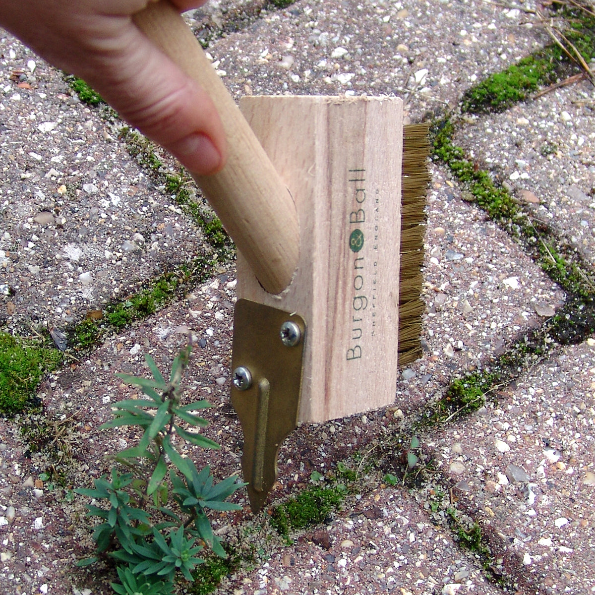 BURGON &amp; BALL |  MIRACLE BLOCK PAVING BRUSH