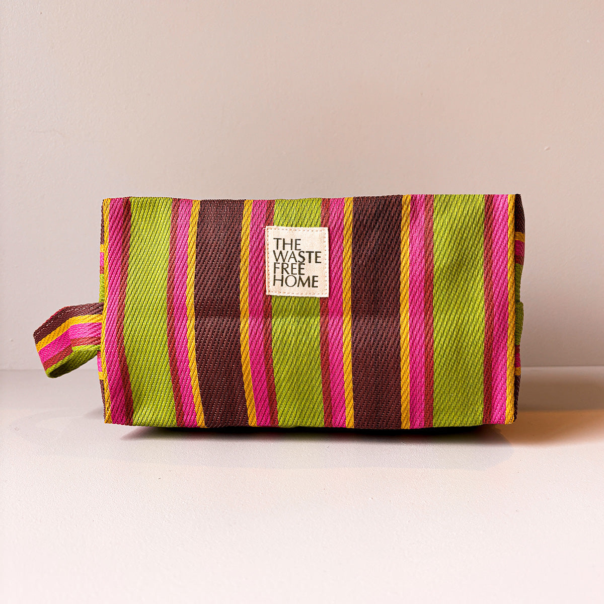 POUCH | 100% RECYCLED NYLON