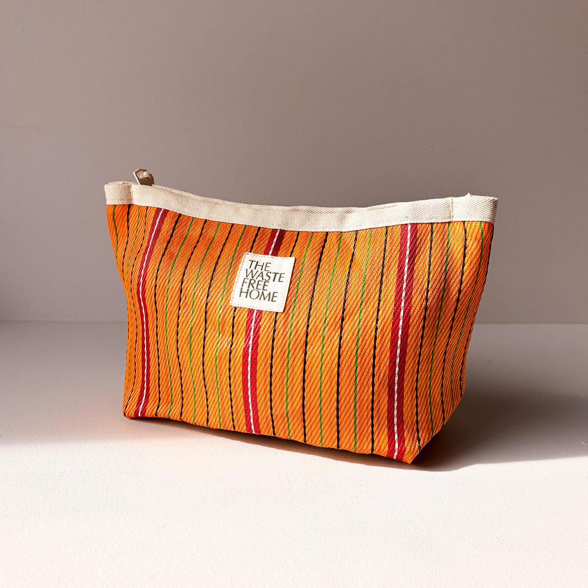 HOLD-ALL CLUTCH | 100% RECYCLED NYLON