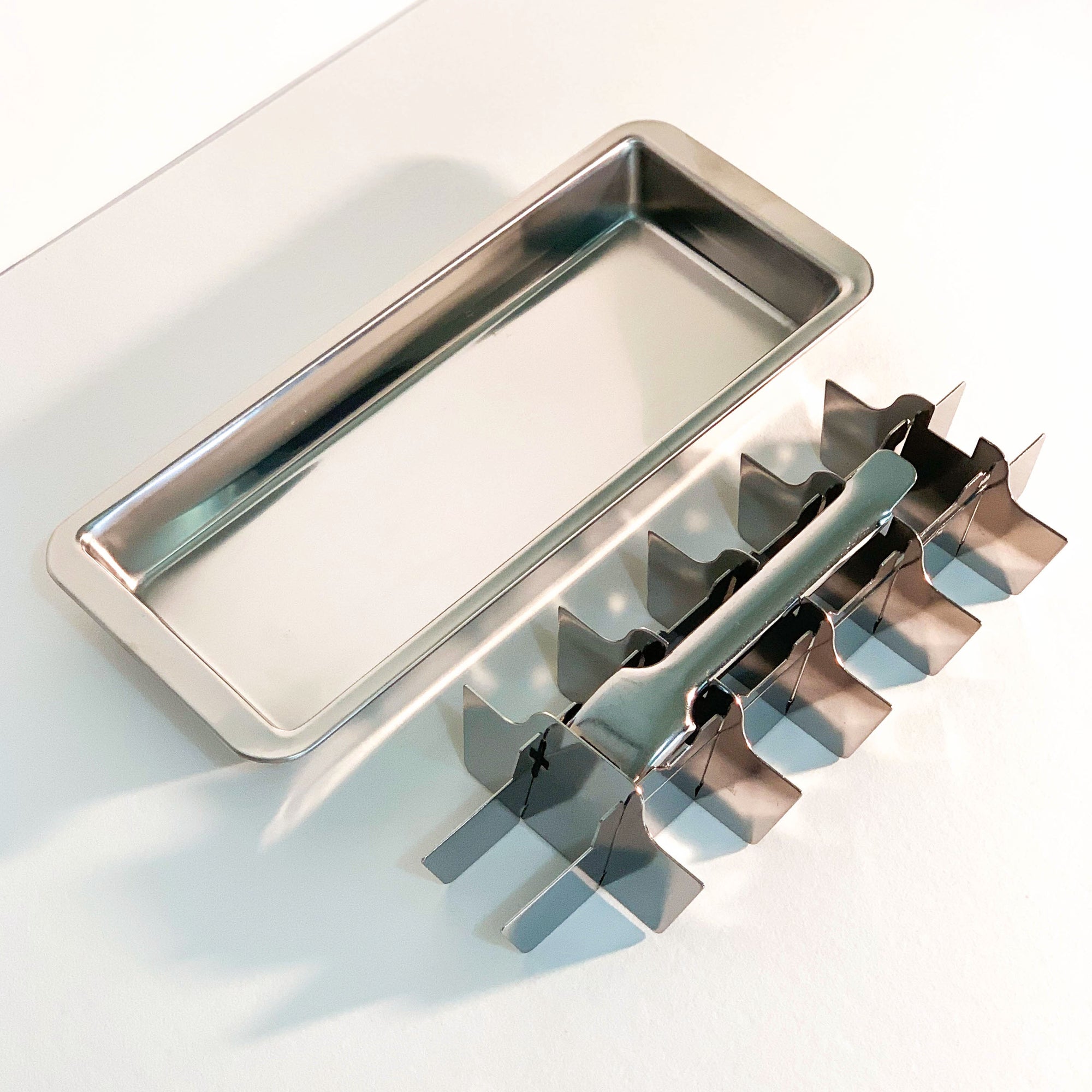 STAINLESS STEEL ICE TRAY