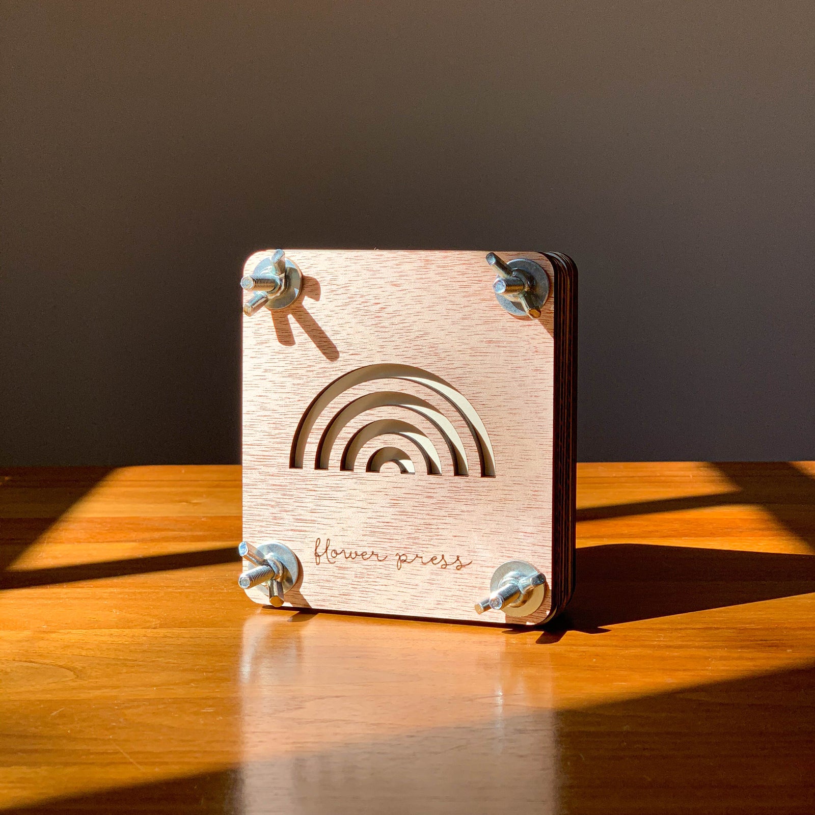 FLOWER PRESS