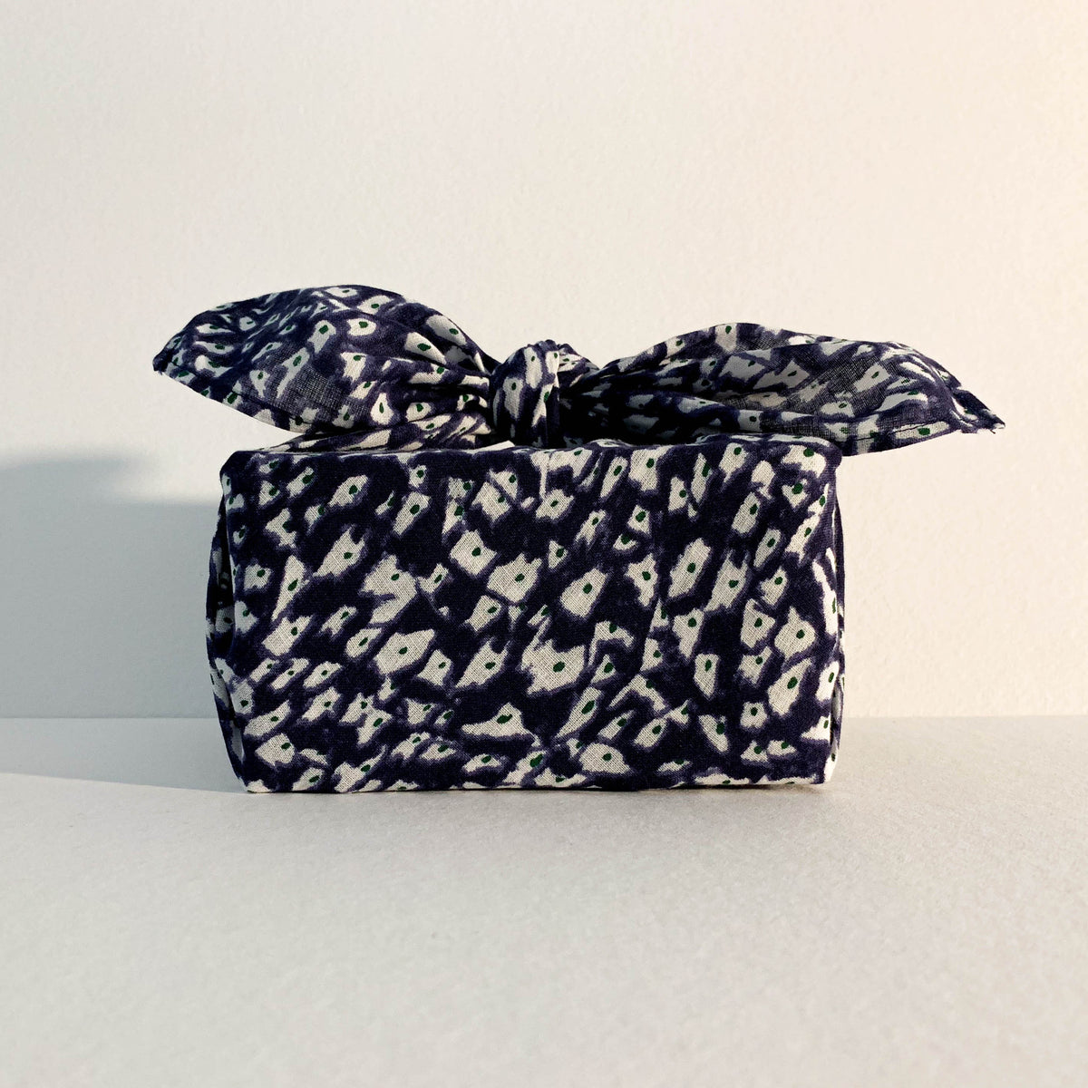 REUSABLE GIFT WRAP