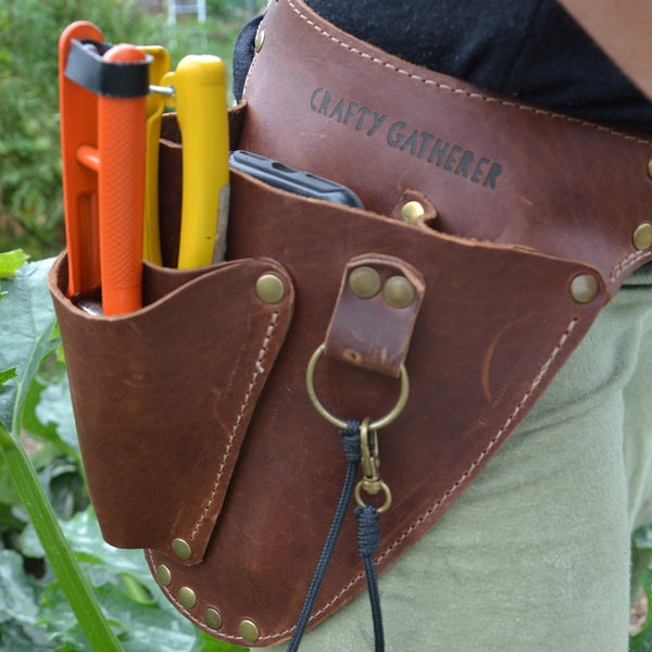LEATHER GARDEN BELT The Waste Free Home