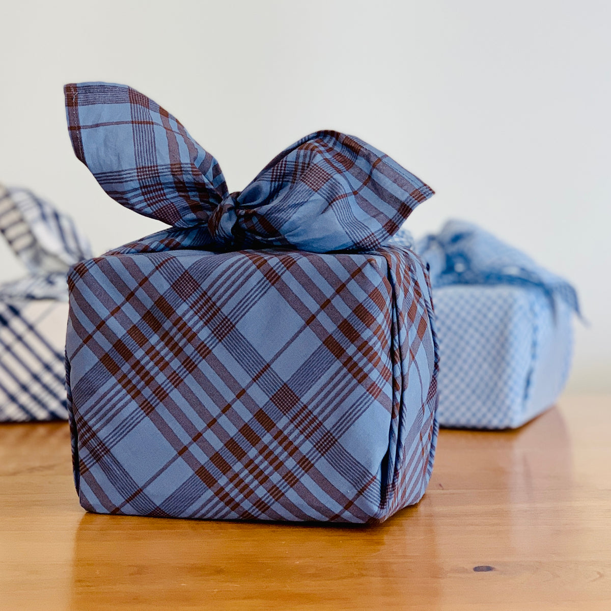 REUSABLE GIFT WRAP