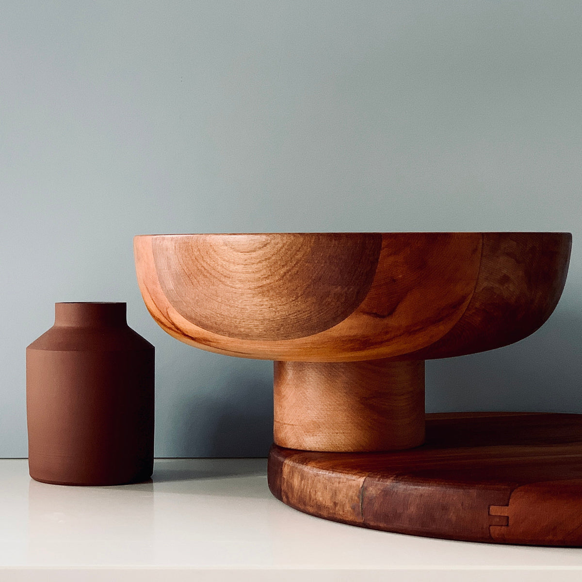 PETE &amp; CO | HANDCRAFTED WOODEN PEDESTAL BOWLS
