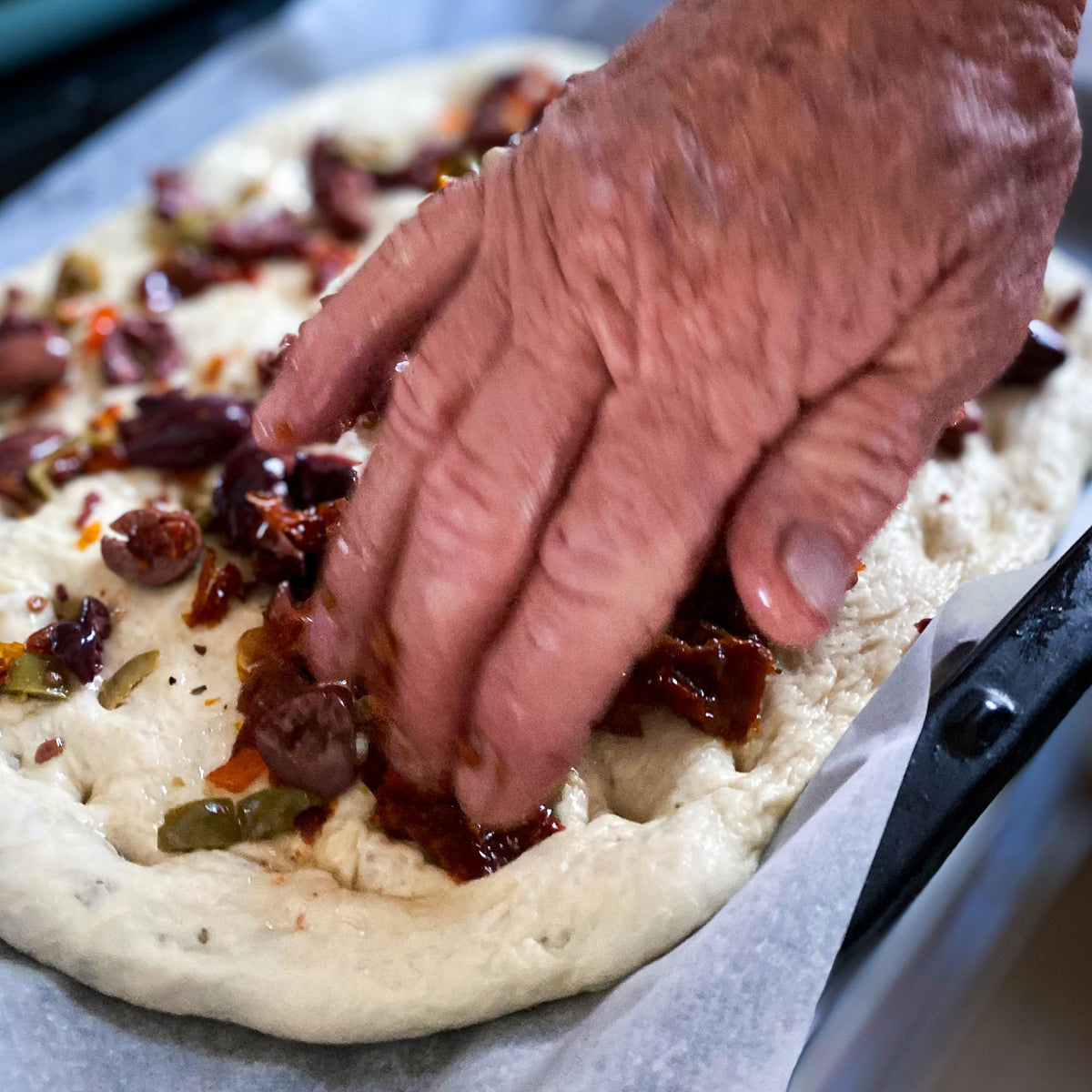 PETE &amp; CO | HANDCRAFTED BREAD BOARDS