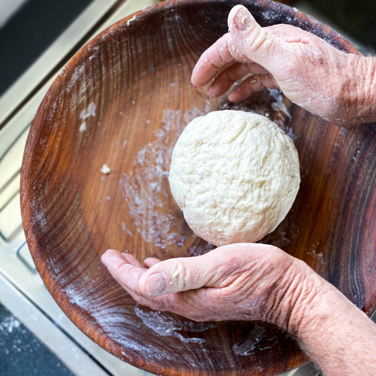 PETE &amp; CO | HANDCRAFTED BREAD BOARDS